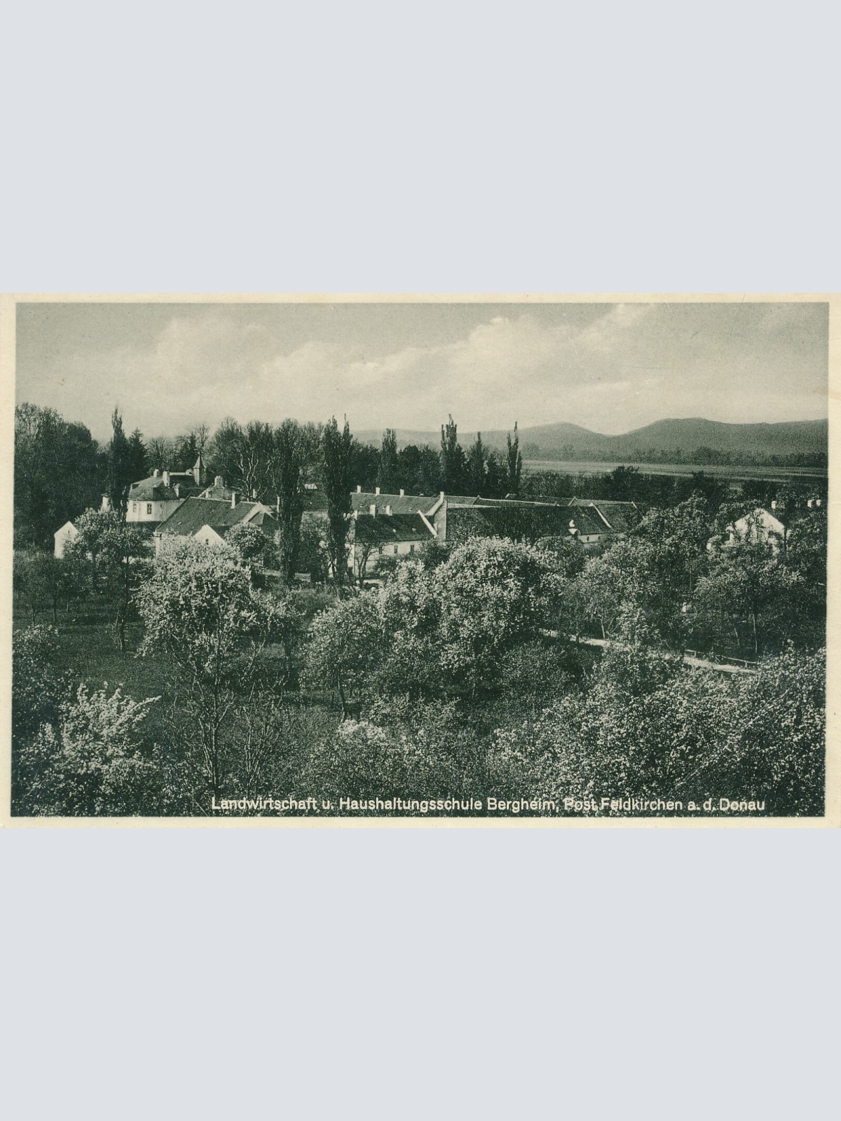 AK aus Feldkirchen Haushaltungsschule Oberösterreich Ansichtskarte (11195)