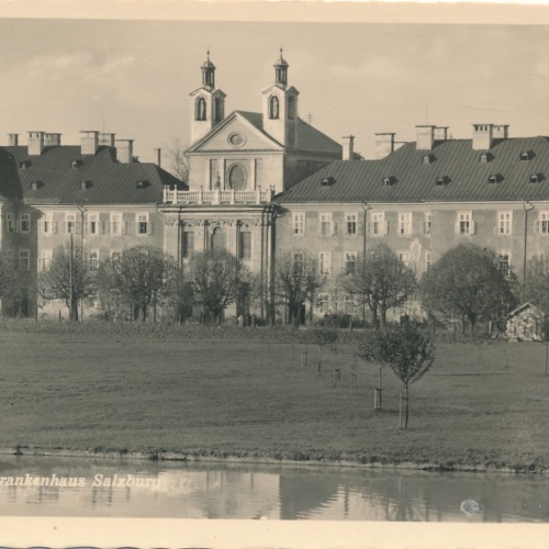 AK aus Salzburg mit Landeskrankenhaus Ansichtskarte (11429)