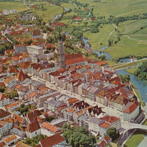 AK aus Braunau Oberösterreich Fliegerfoto Ansichtskarte (J267)