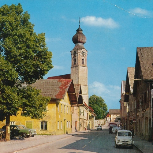 AK aus St. Georgen mit Oldtimer Oberösterreich Ansichtskarte (11760)