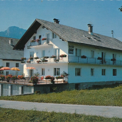 AK aus Mondsee Frühstückspension Grabnerbauer Ansichtskarte (J320)