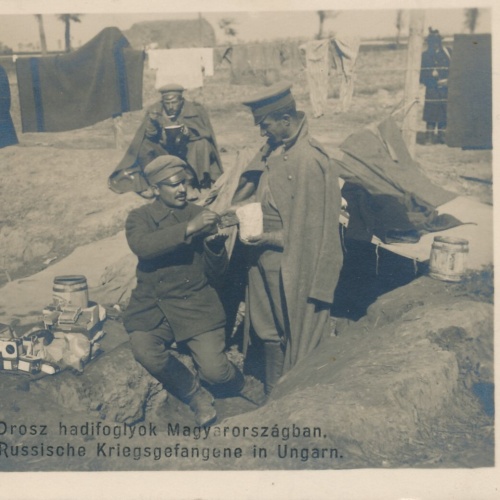 AK Kriegsgefangene Russen in Ungarn Ansichtskarte (11856)