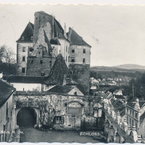 AK, Raabs an der Thaya, Schloss, Niederösterreich, Ansichtskarte (S4496)