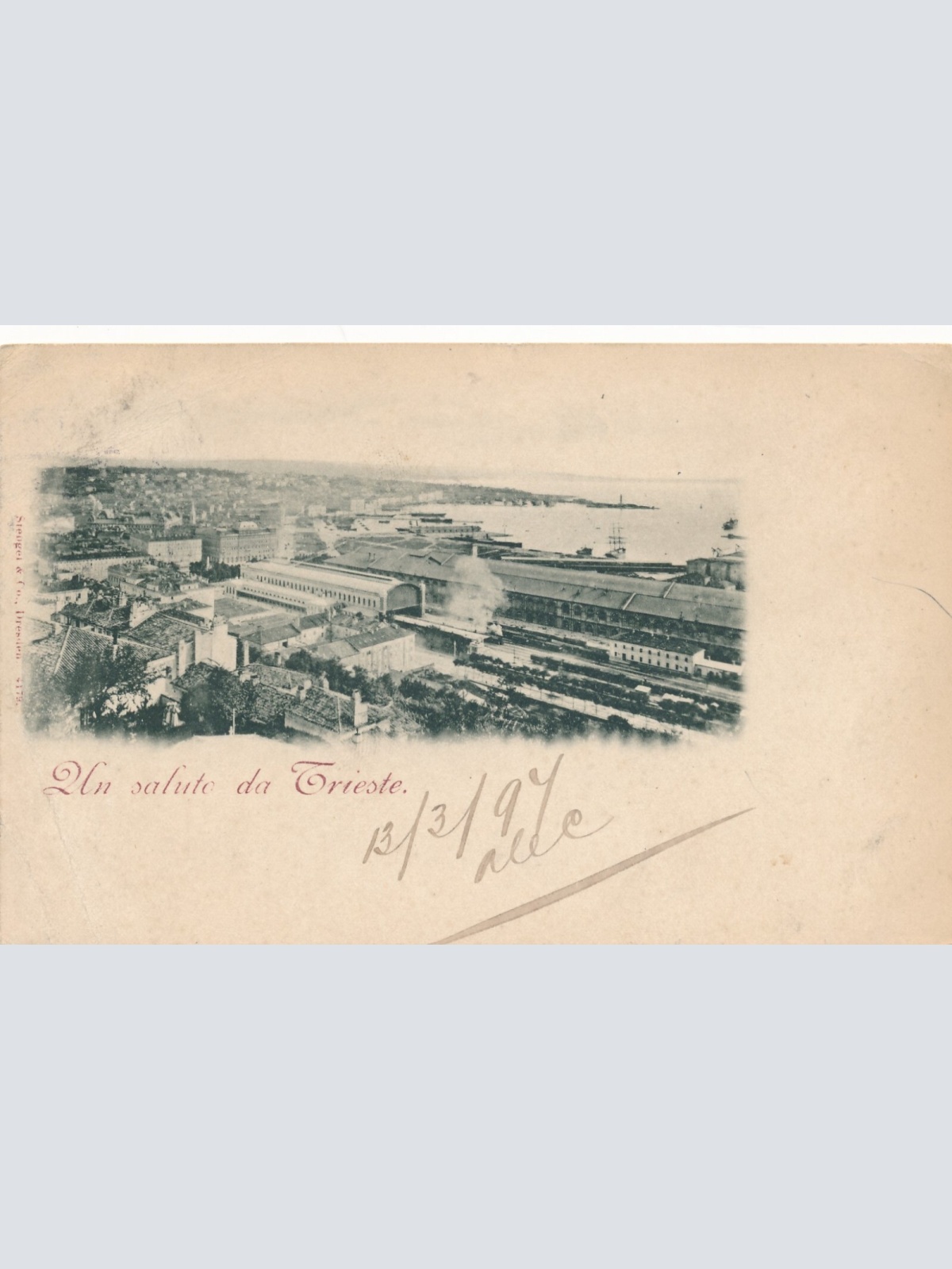AK un salute da Trieste Italien mit Bahnhof Ansichtskarte (13981)