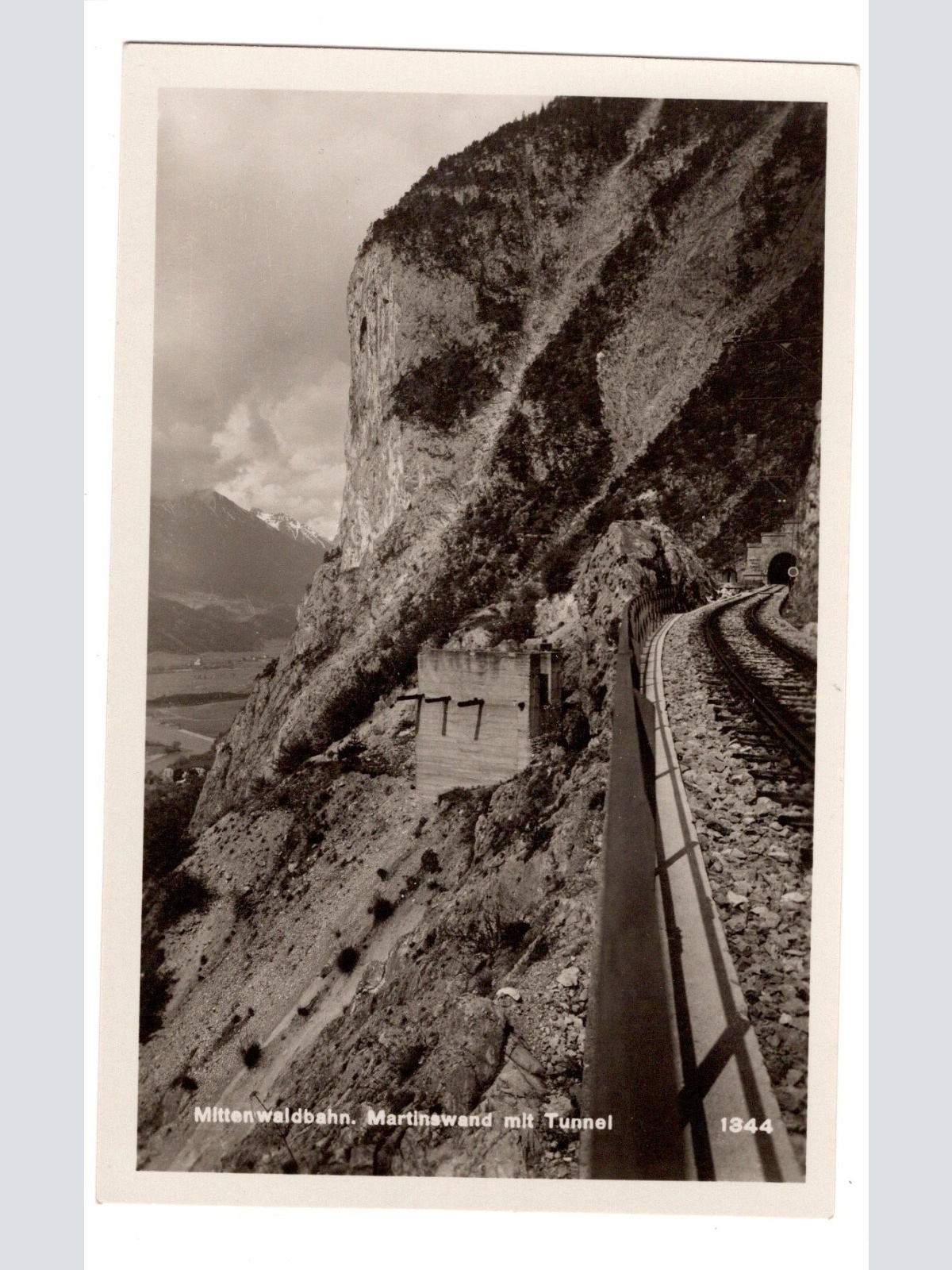 AK, Mittenwaldbahn, Martinswand mit Tunnel, Tirol, Ansichtskarte (S4915)