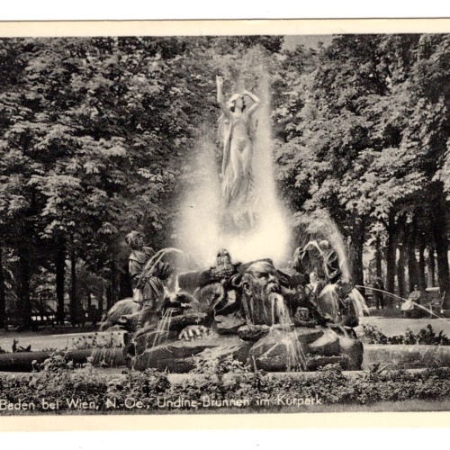 AK, Baden bei Wien, Undine Brunnen, Niederösterreich, Ansichtskarte (S5975)