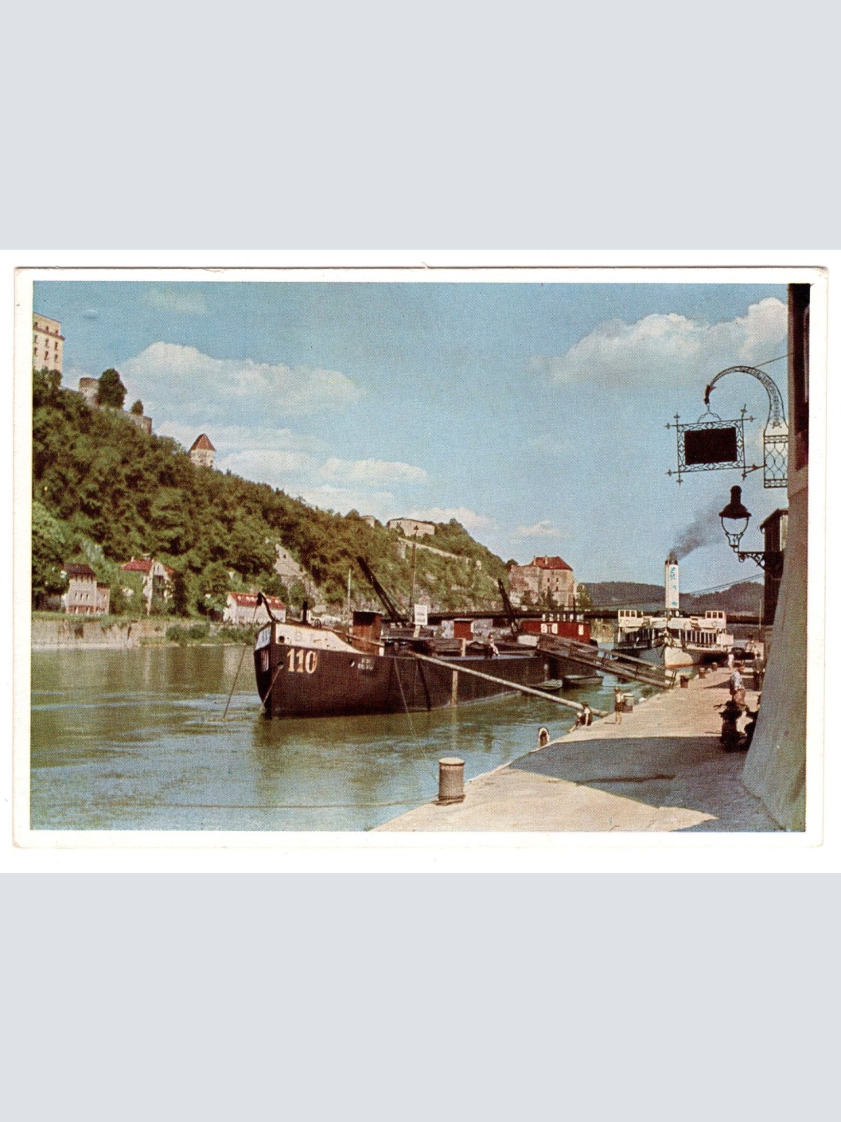 AK, Passau, Bayern, Sonntagsruhe im Donau-Hafen, Ansichtskarte (S6276)