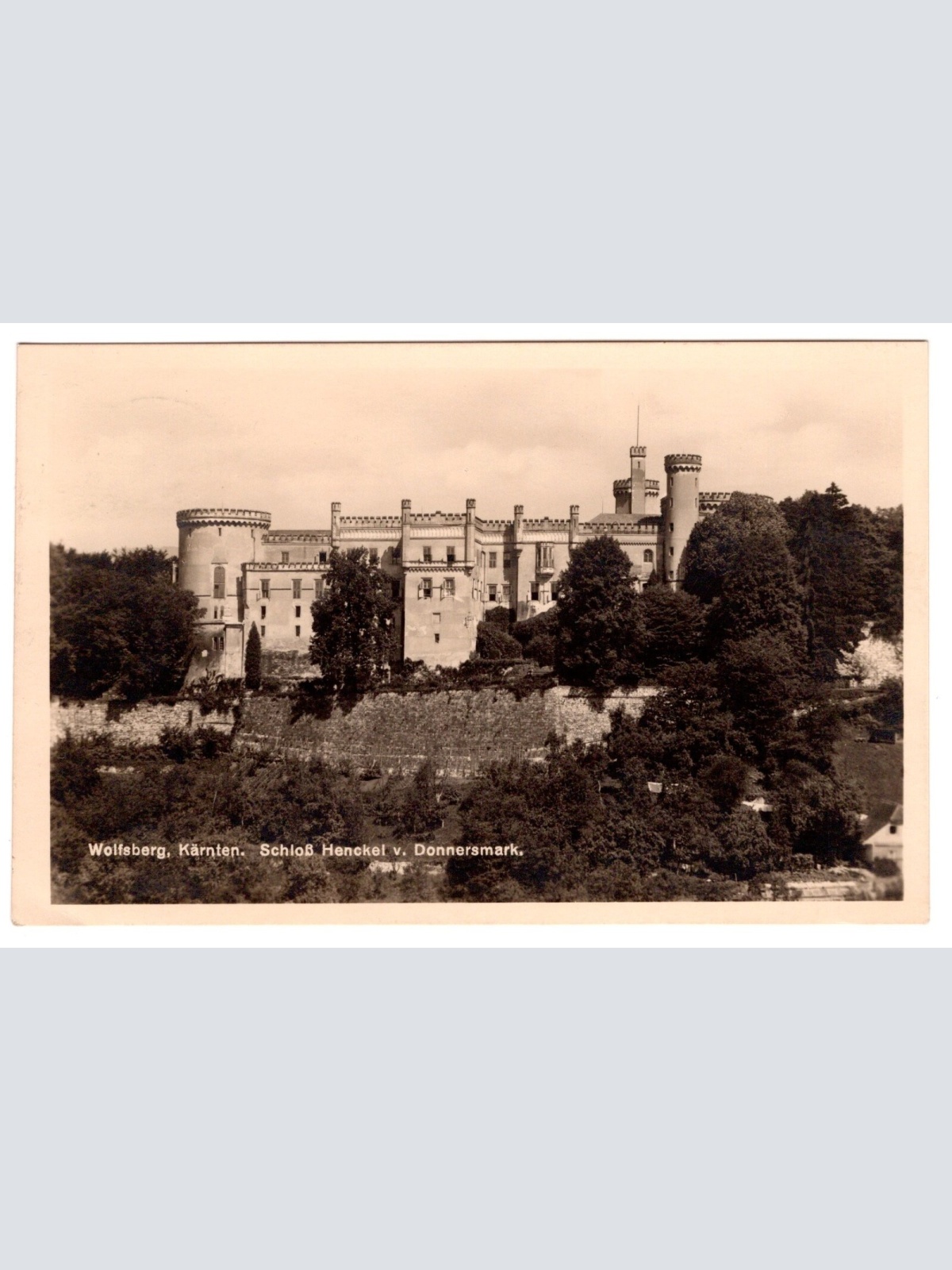 AK, Wolfsberg, Kärnten, Schloss Henckel v. Donnersmark, Ansichtskarte (S7146)