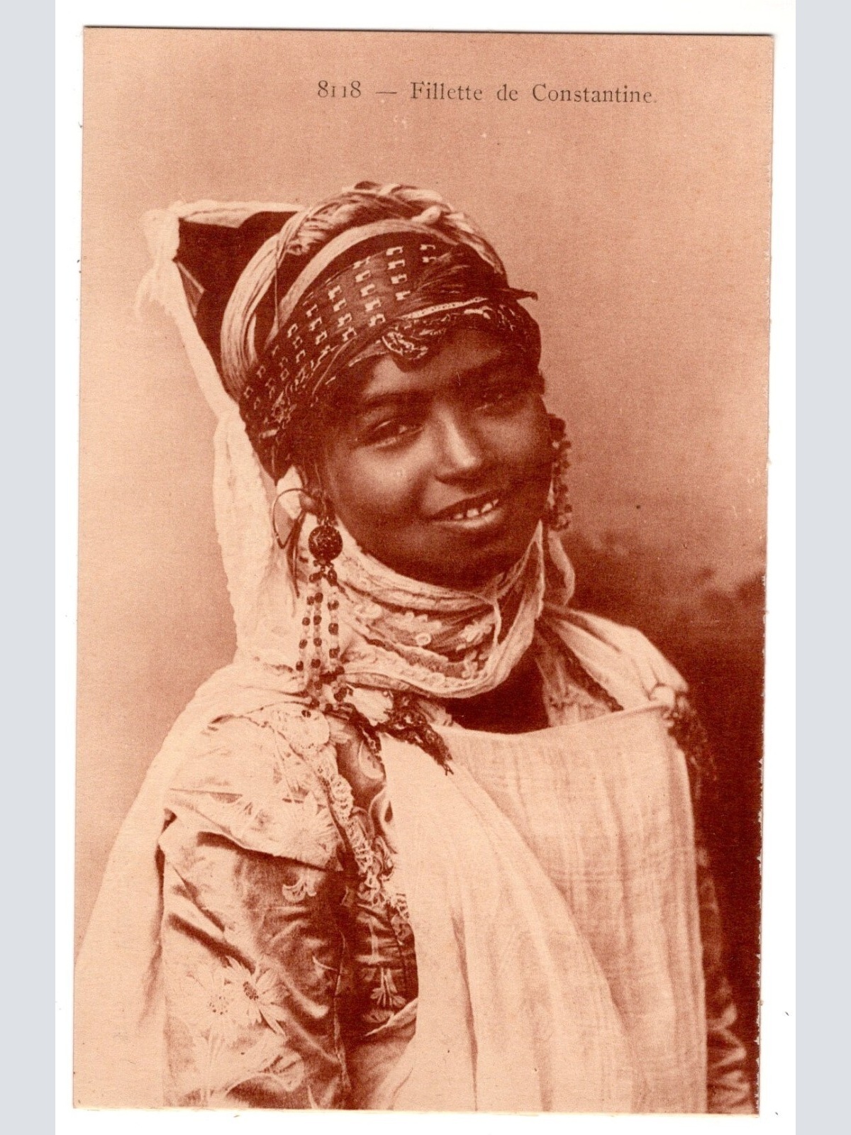 AK, Fillette de Constantine, Ansichtskarte (S7271)