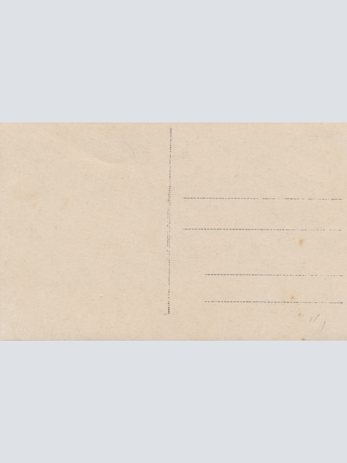 AK Soldat in Uniform Militaria Ansichtskarte (14625)