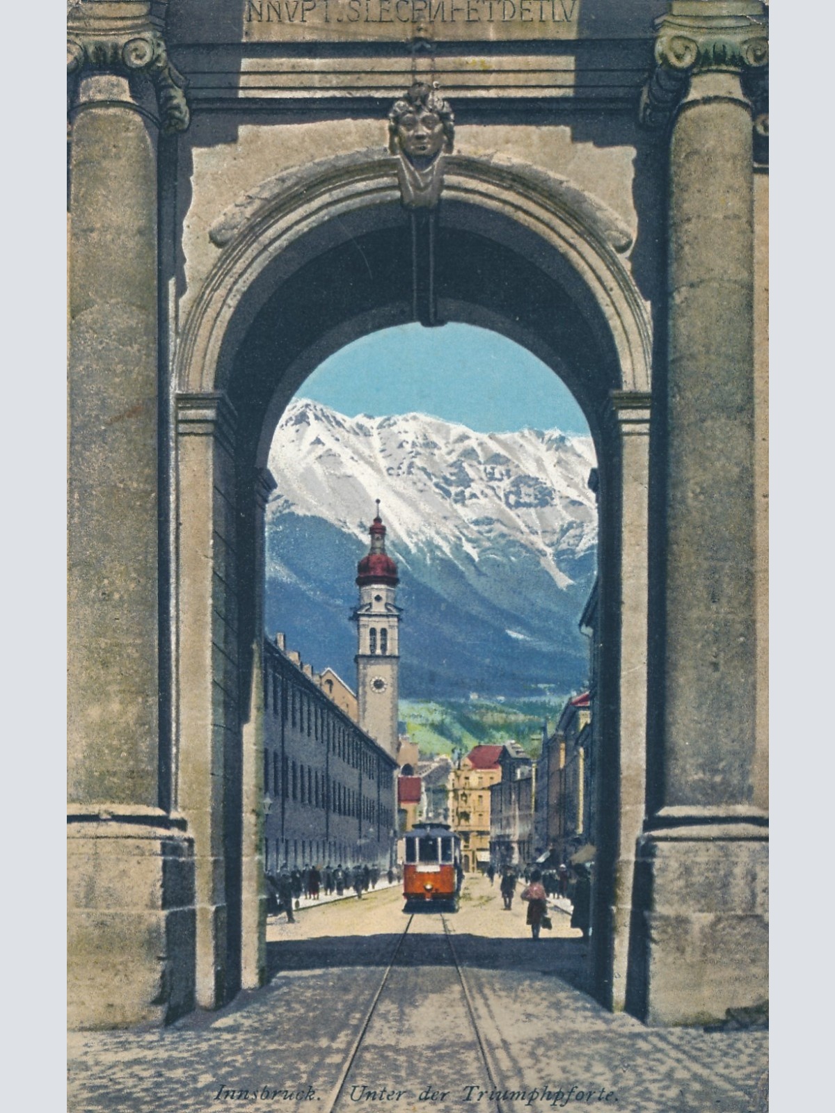 AK aus Innsbruck Unter der Triumphforte Tirol Ansichtskarte (14717)