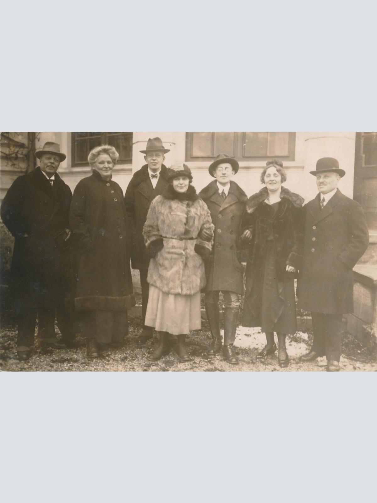 AK Annodazumals Familienfoto Ansichtskarte (16139)