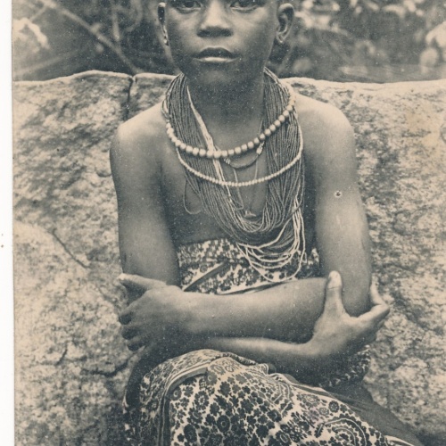 AK Annodazumals von einem Kind Jeune Indigene Ansichtskarte (15754)