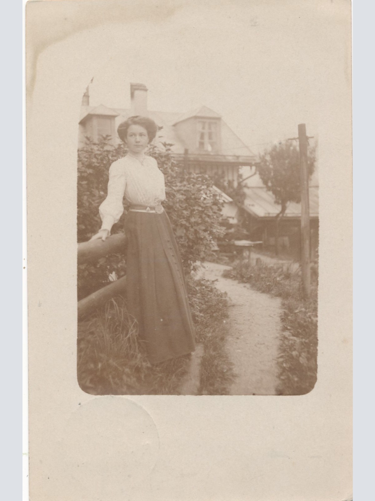 AK Annodazumals von einer Dame Ansichtskarte (15756)