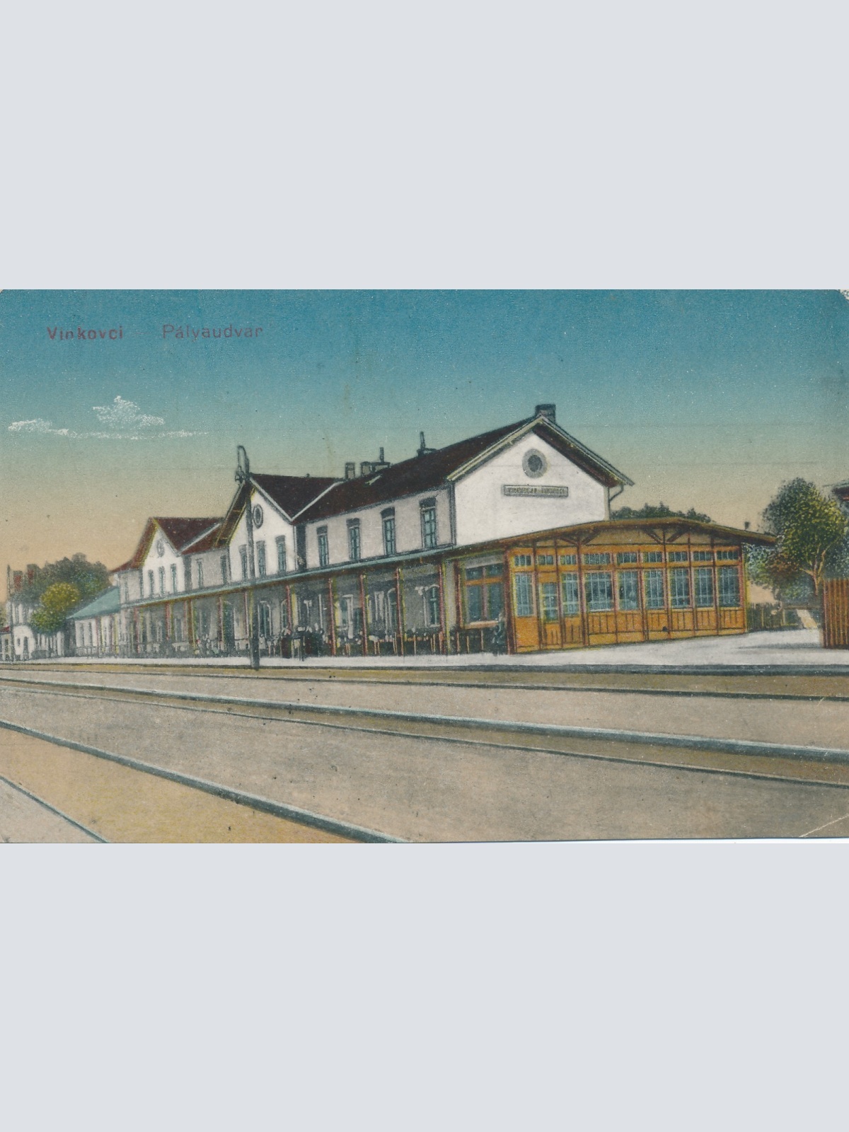 AK aus Vinkovci Bahnhof Palyaudvar Tschechoslowakei Ansichtskarte (15167)