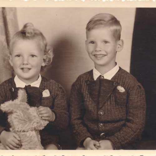 AK Annodazumals Mädchen und Junge Ansichtskarte (15771)