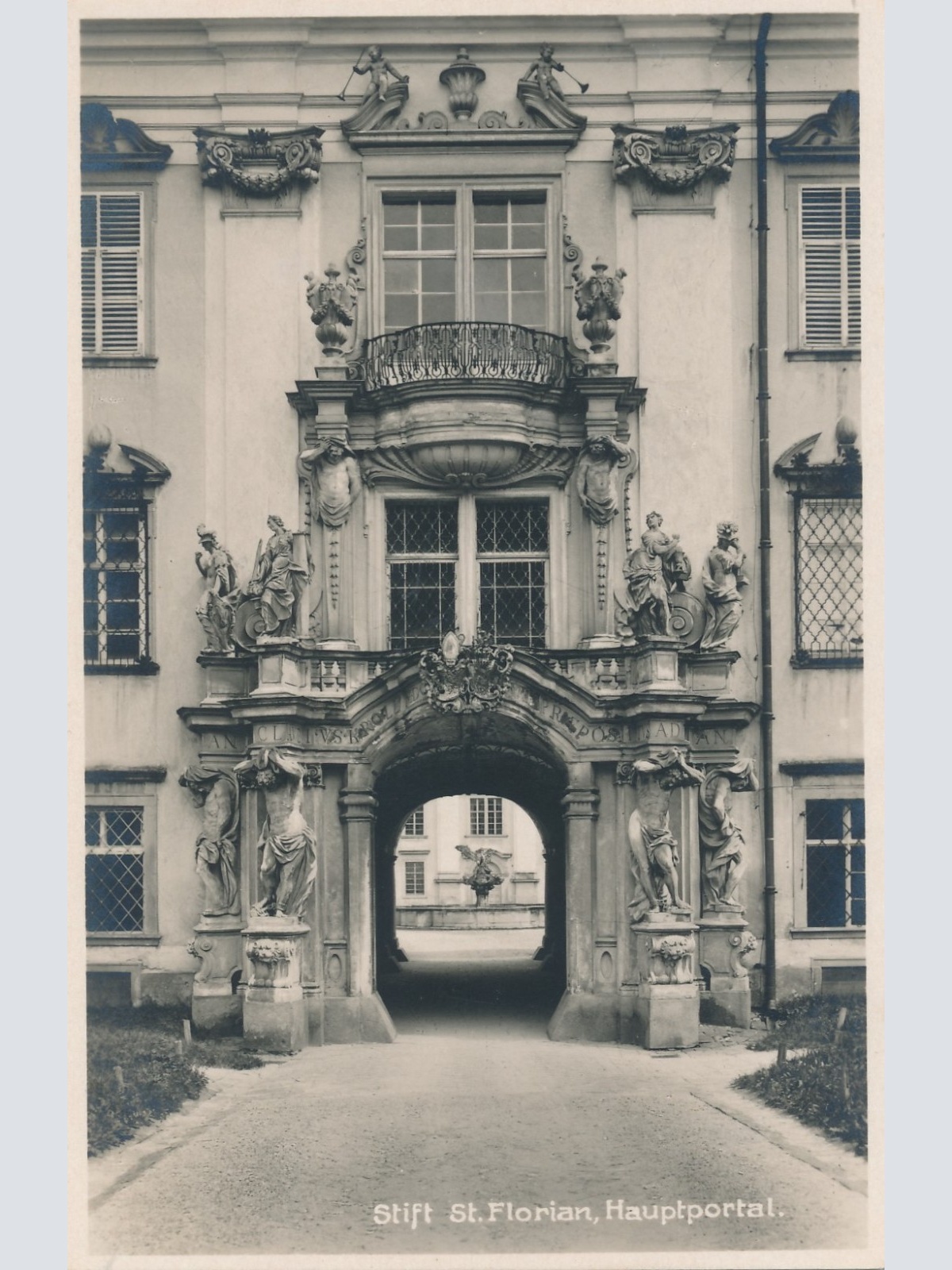 AK aus St. Florian Hauptpotal Oberösterreich Ansichtskarte (15480)