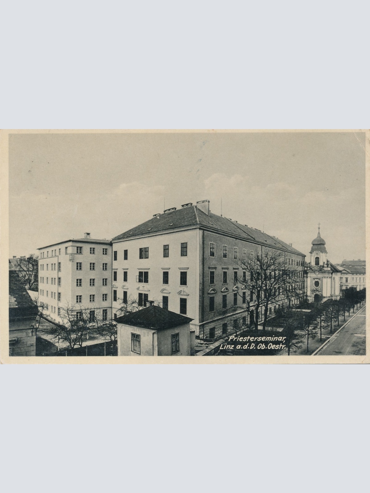 AK aus Linz Priesterseminar Oberösterreich Ansichtskarte (15375)