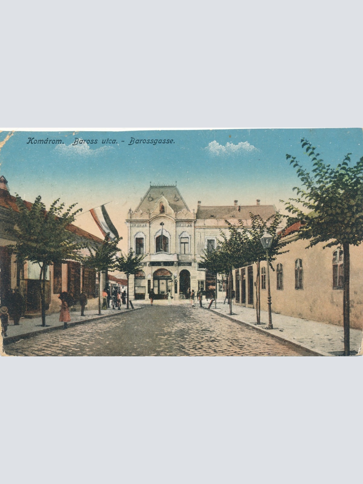 AK aus Kamarom Baross utca Barossgasse Ungarn Ansichtskarte (15174)