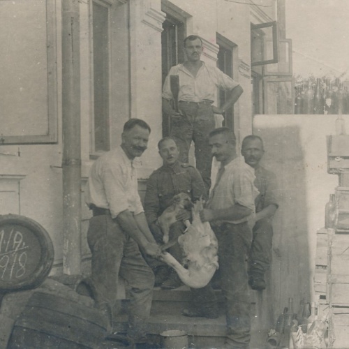 Feldpostkarte KuK Feldpostamt Männer mit Hund und Gans Ansichtskarte (16332)