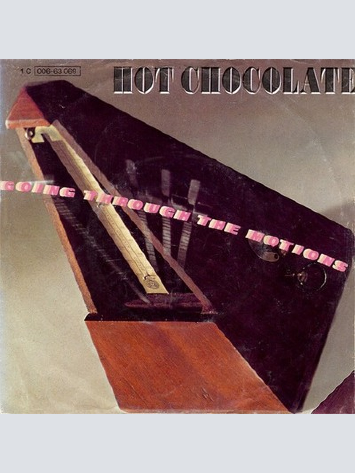 7", Single Hot Chocolate - Going Through The Motions