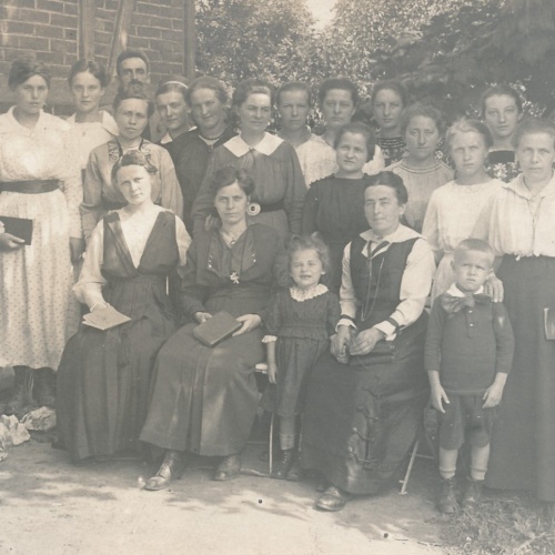 AK Annodazumals von einer Bauernfamilie Ansichtskarte (16596)