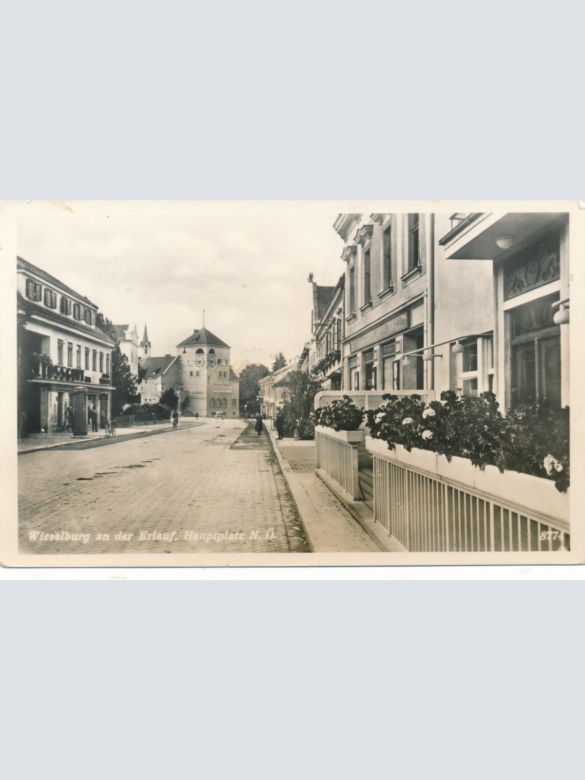 AK aus Wieselburg an der Erlauf Hauptlatz Ansichtskarte (16602)