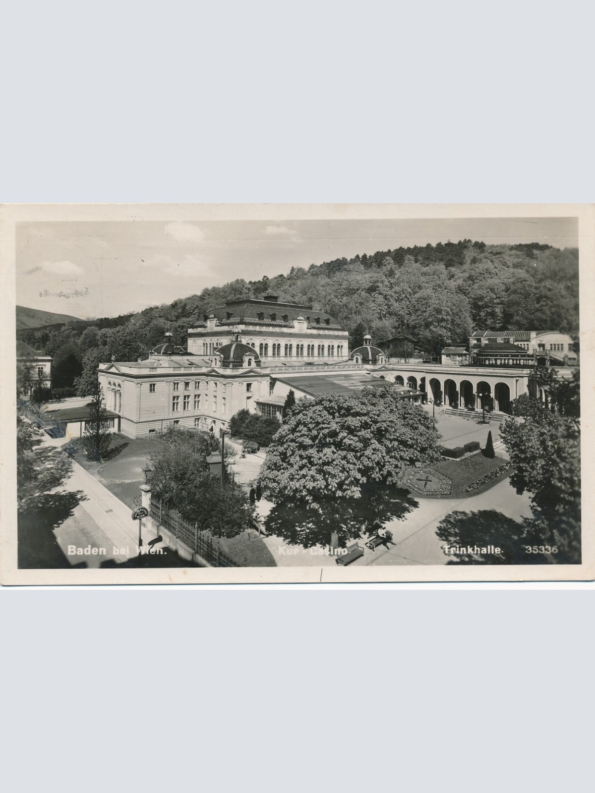 AK aus Baden bei Wien Trinkhalle Niederösterreich Ansichtskarte (16804)