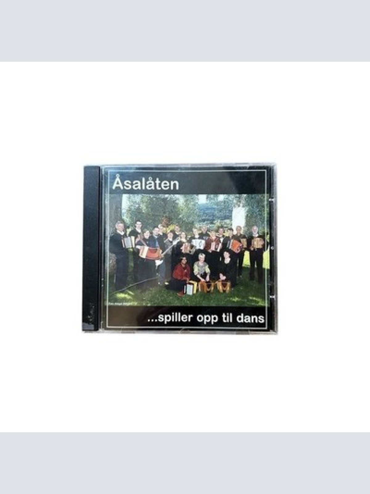 ...spiller opp til dans Asalaten: