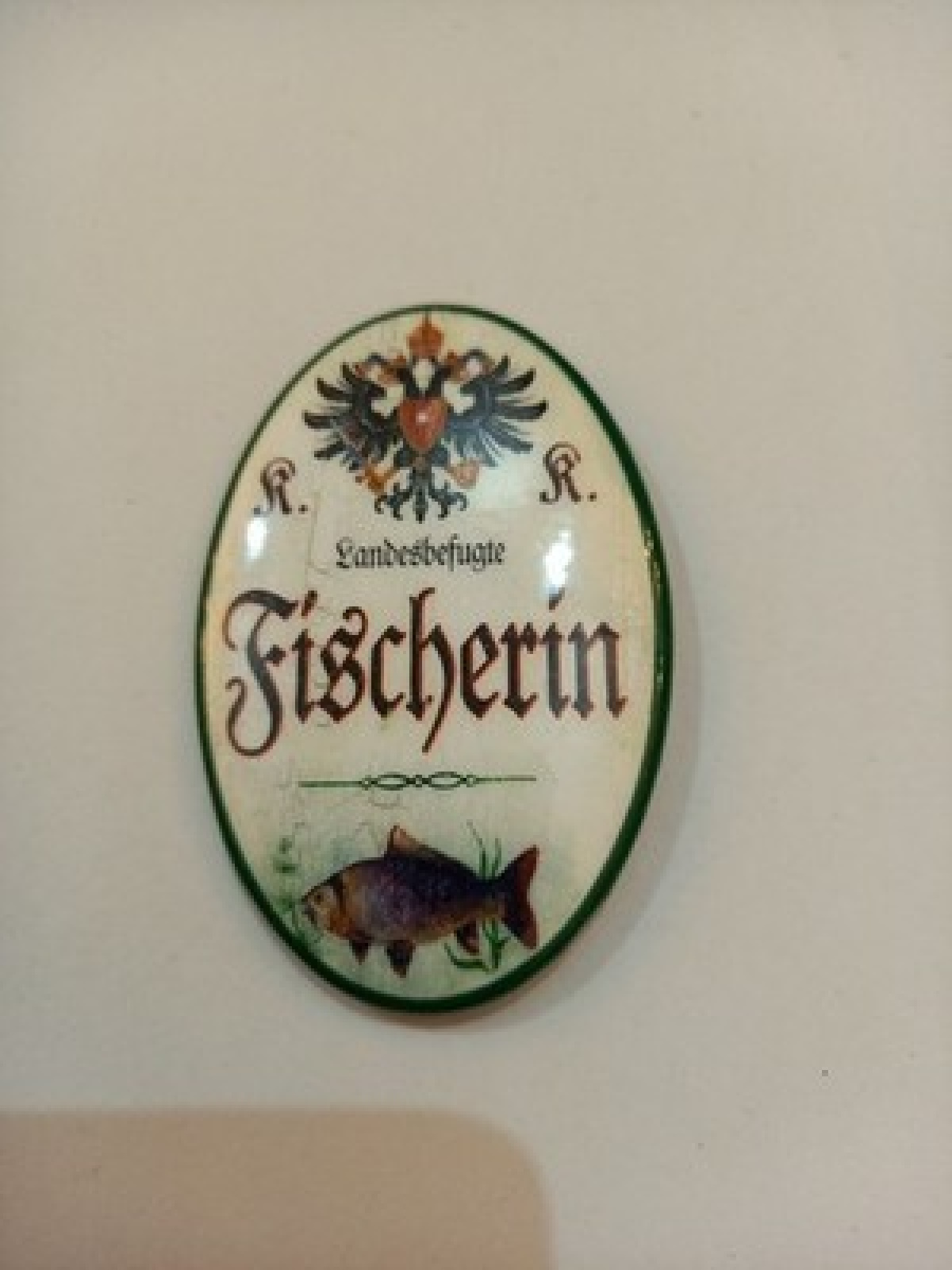 Nostalgie KuK Flaschenöffner Magnet Landesbefugte Fischerin