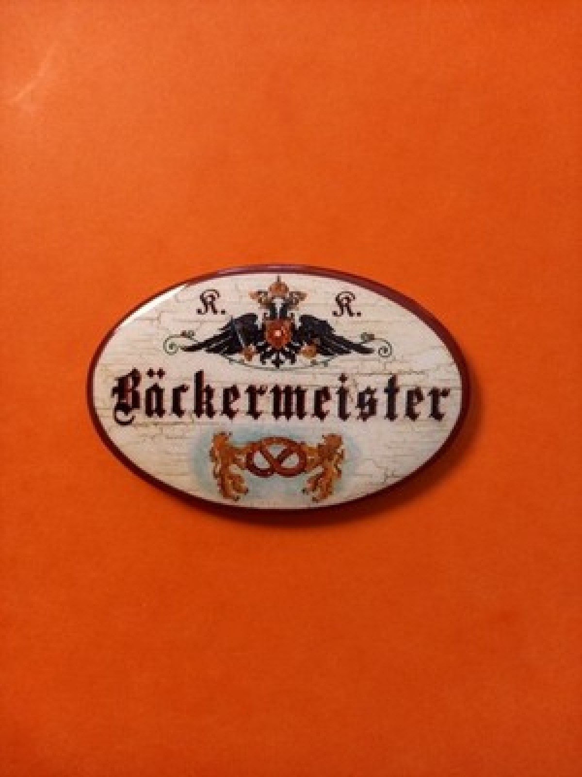 Nostalgie KuK Flaschenöffner Magnet Bäckermeister