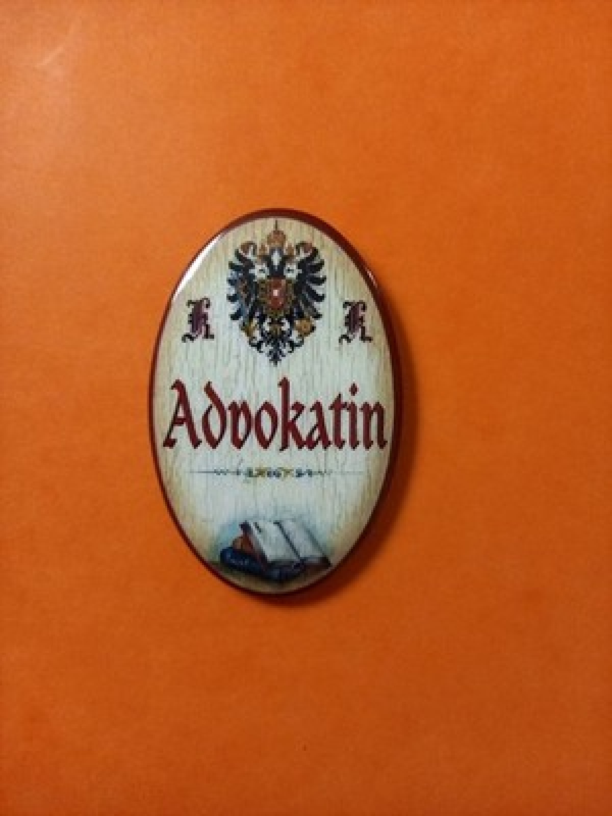 Nostalgie KuK Flaschenöffner Magnet Advokatin