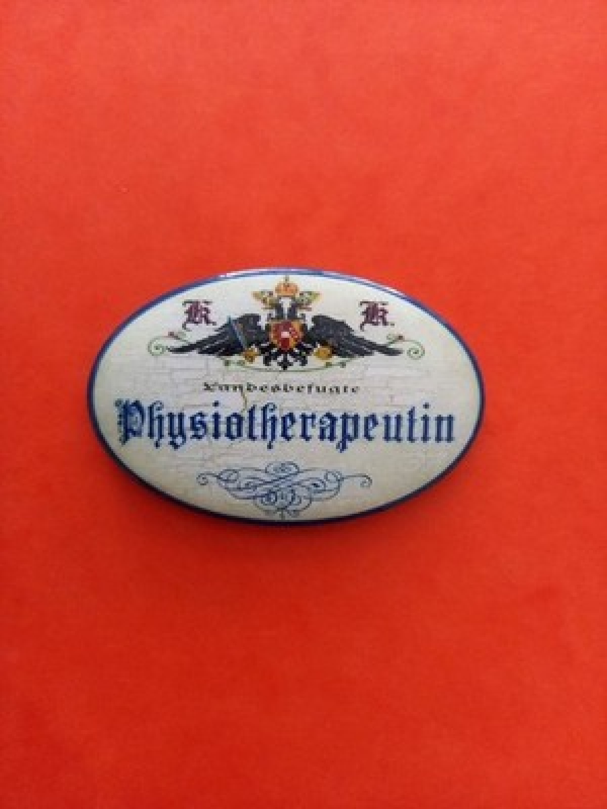 Nostalgie KuK Flaschenöffner Magnet Landesbefugte Physiotherapeutin