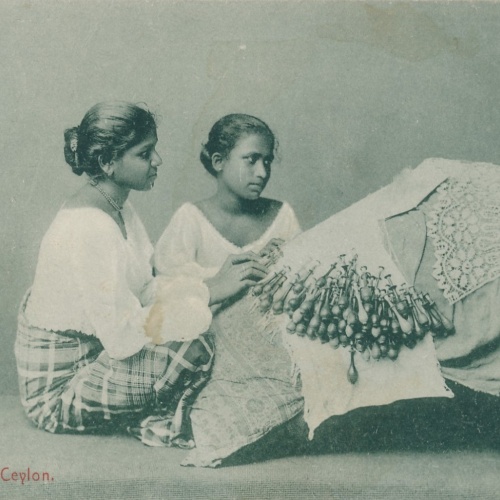 AK aus Ceylon Motiv zwei Frauen bei der Arbeit Ansichtskarte (16928)