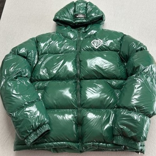 TheA3B Verse Logo Puffer Jacke Grün Größe XS Neu mit Mängel WINTERSALE!