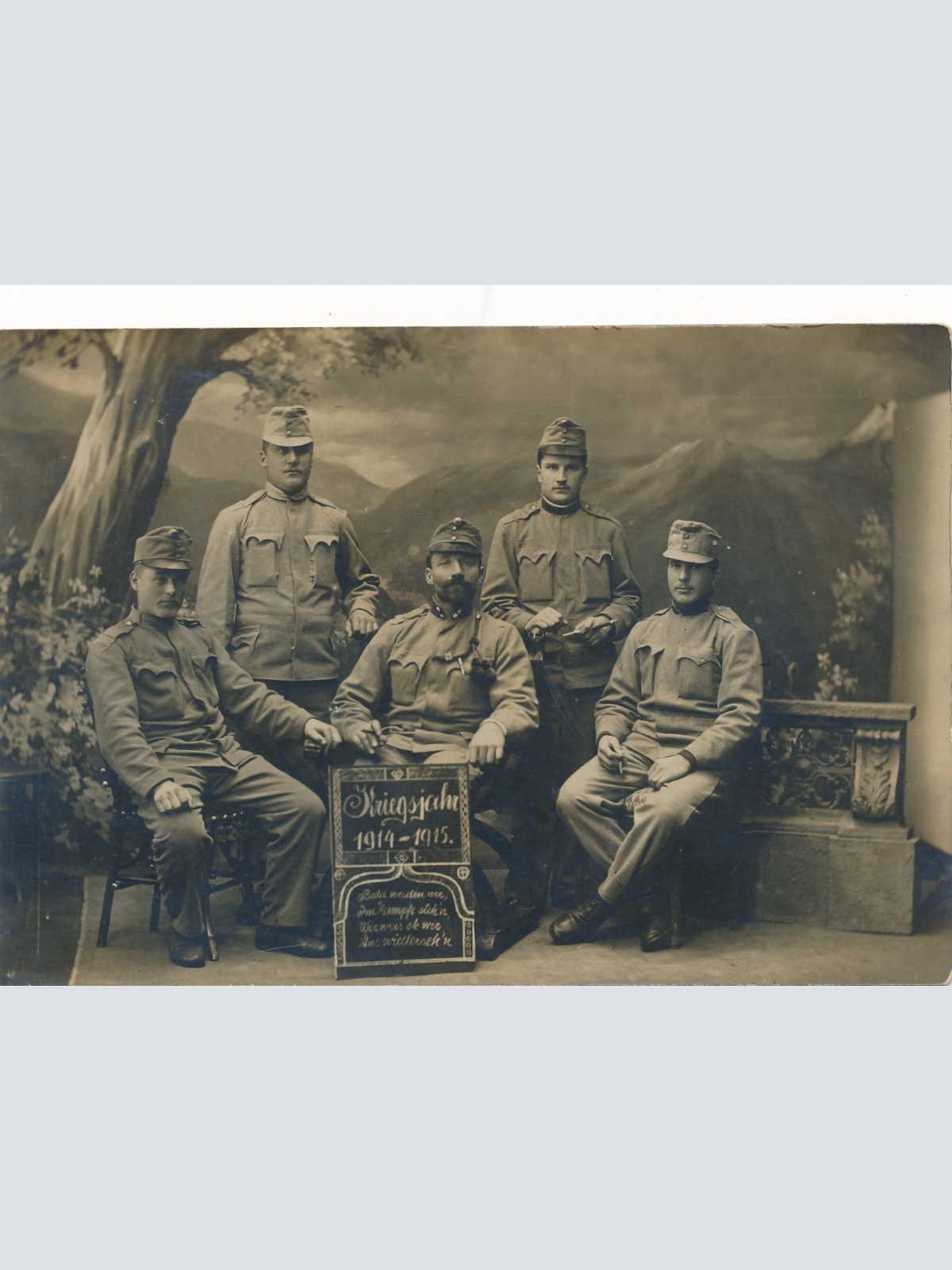 AK Militaria Kriegsjahr 1914 - 1915 mit Soldaten Ansichtskarte (17352)