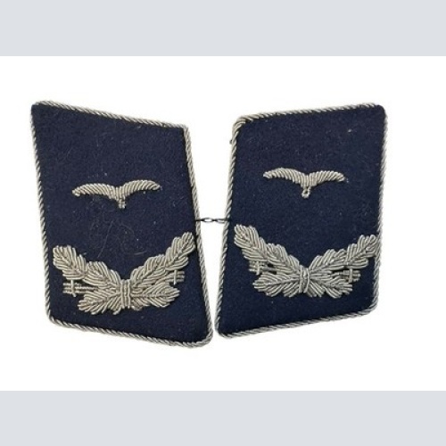 WWII Luftwaffe, Paar Kragenspiegel für einen Leutnant der Sanitätstruppe