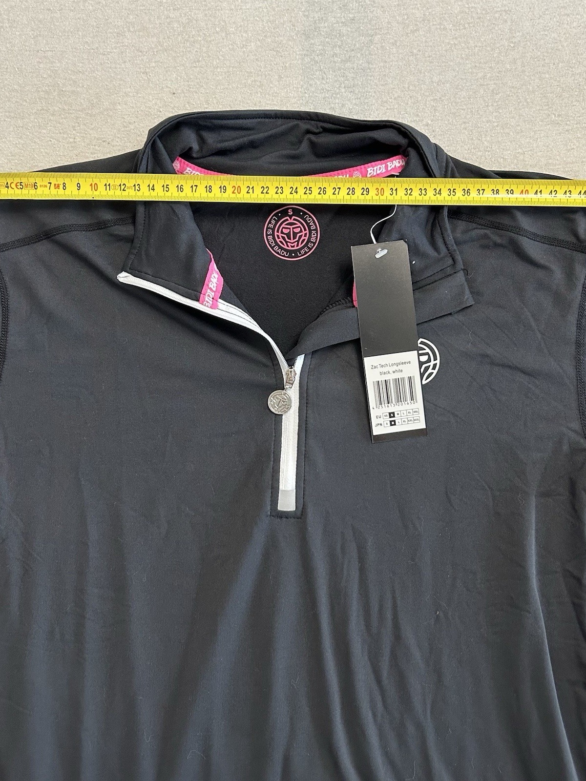 Bidi Badu Zac Tech Longsleeve Funktionsshirt NEU mit Etikett | Größe S | Schwarz
