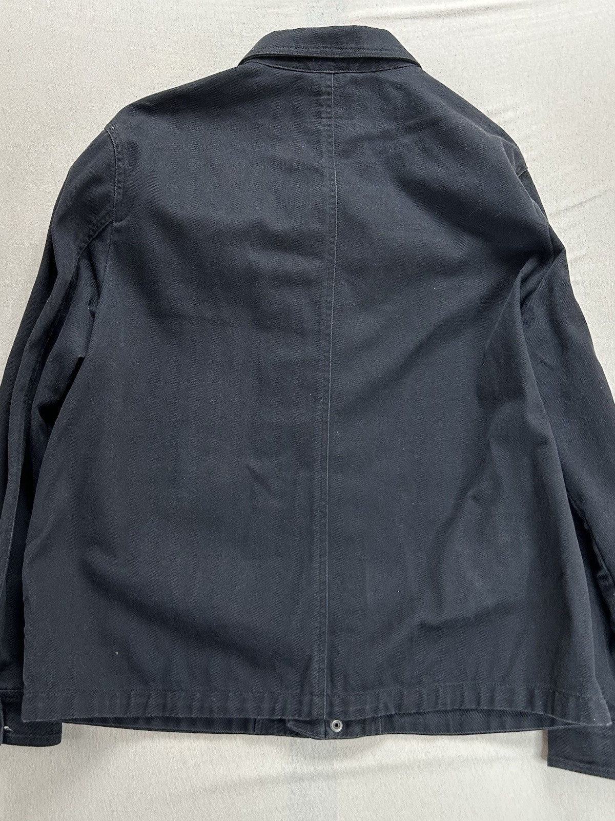 H&M Vespa Jeansjacke Schwarz Größe XL Vespa Patch Taschen Knöpfe Maße auf Fotos