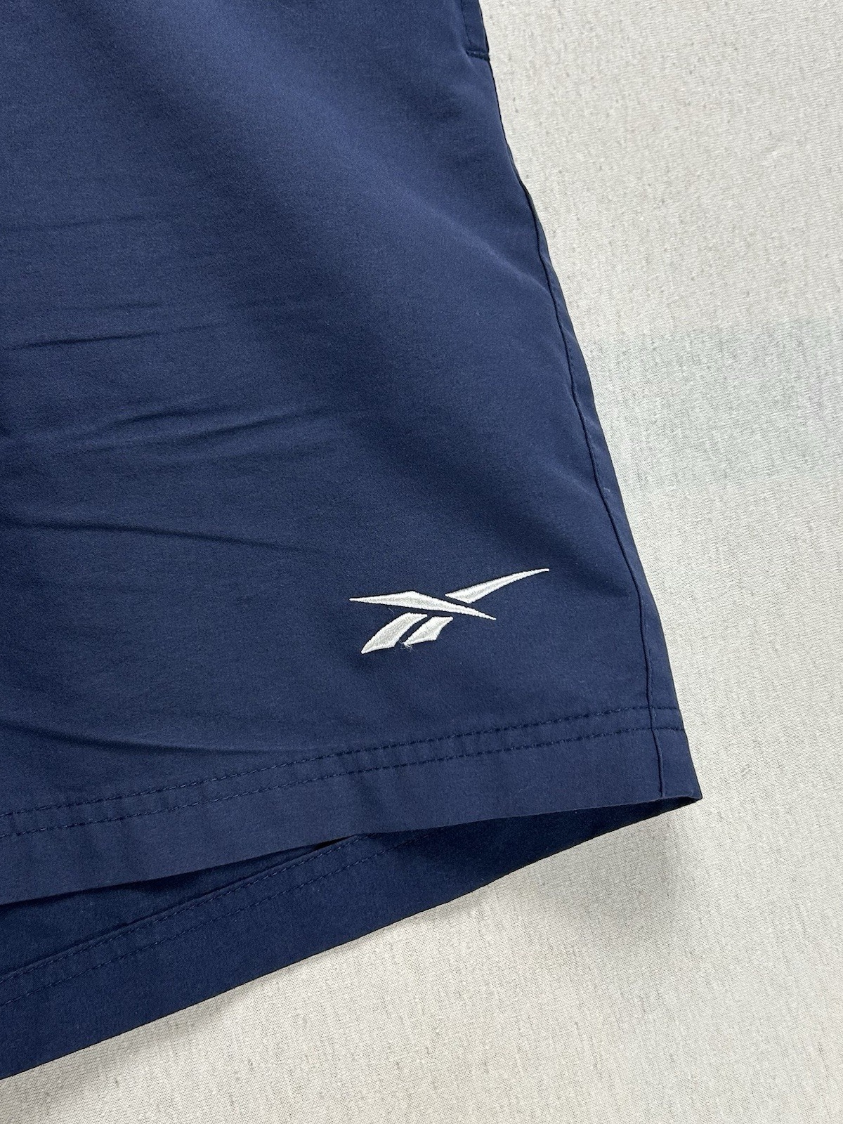 Reebok Vintage Shorts | Logo gestickt | Größe L | Blau | Maße auf den Fotos
