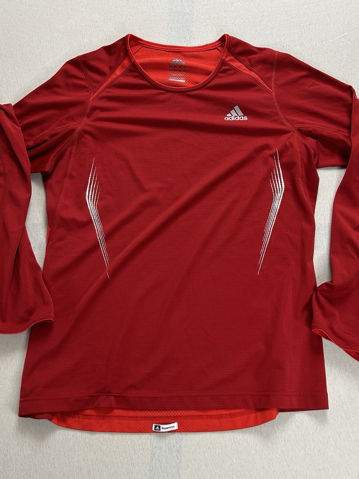 Adidas Supernova Clima365 Langarm Sweatshirt | Größe M | Rot | Maße auf Fotos
