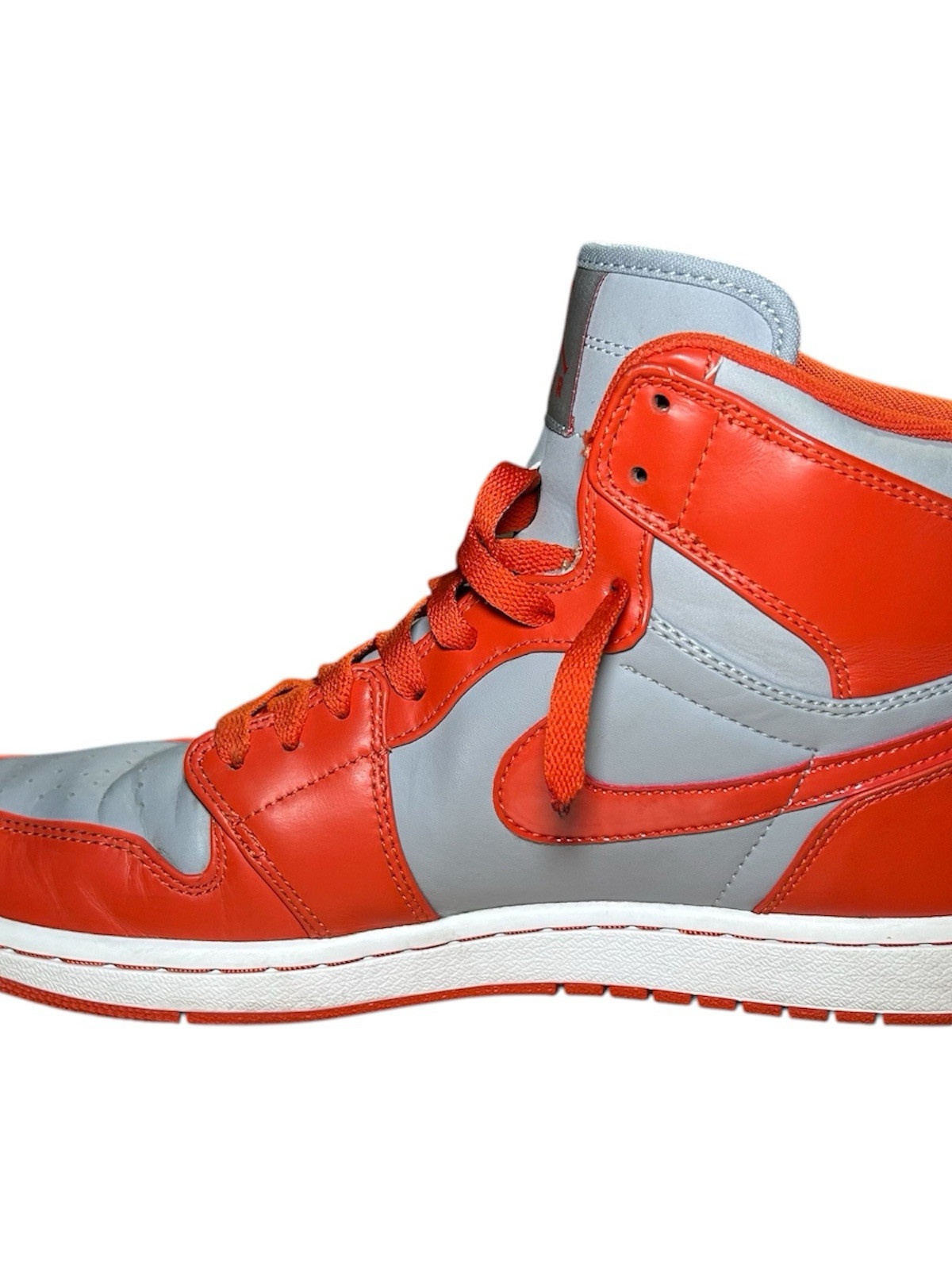Jordan 1 Retro High Spice | EU 44.5 | 332550-006 | Wolf Grey/Spice-White Orange