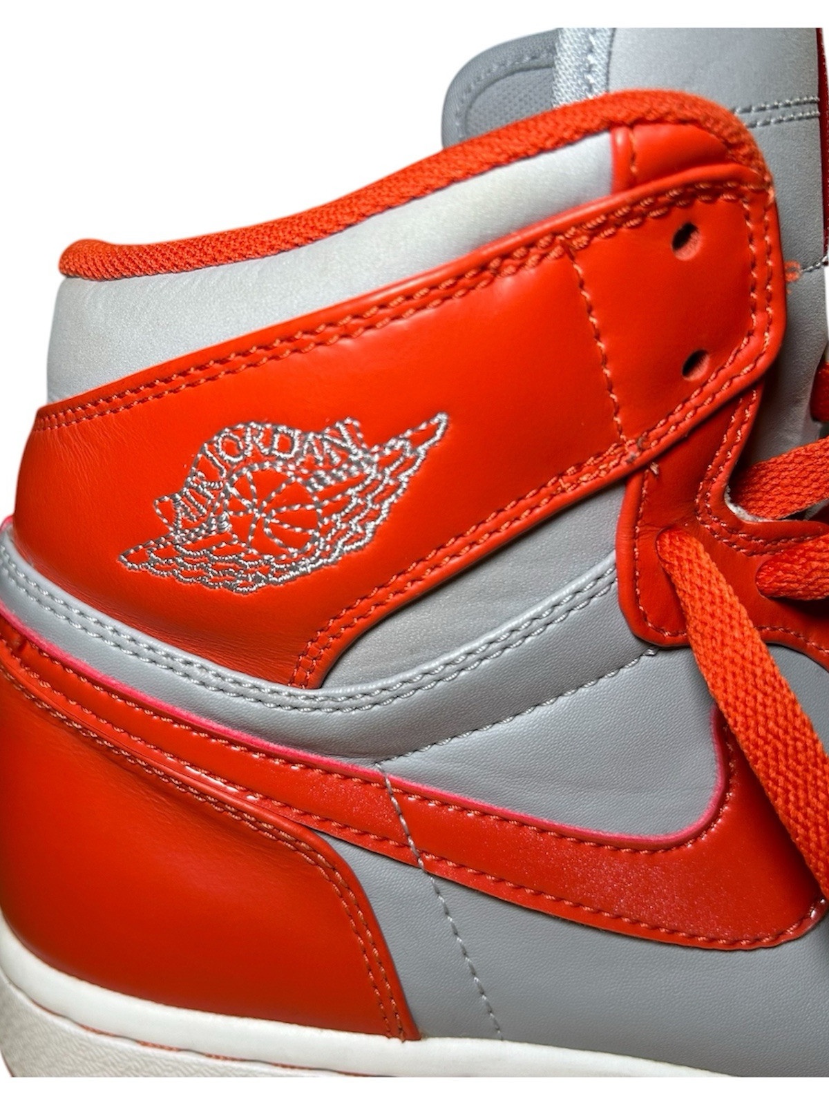 Jordan 1 Retro High Spice | EU 44.5 | 332550-006 | Wolf Grey/Spice-White Orange