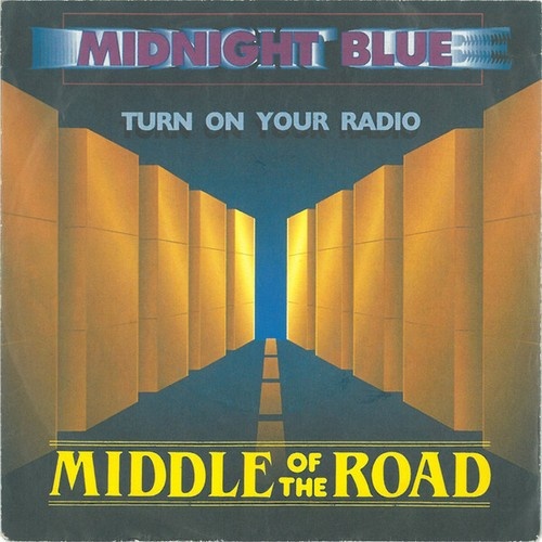 Middle Of The Road - Midnight Blue (7", Single)