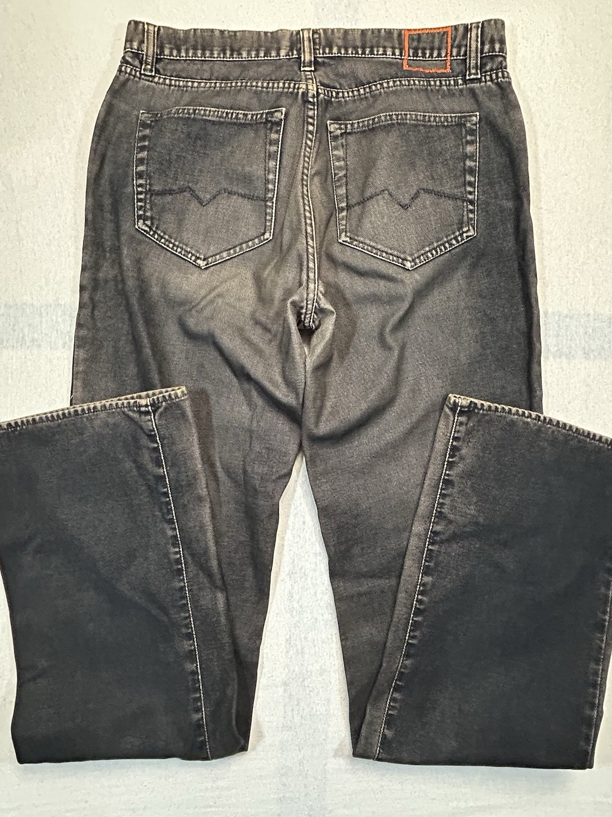 Hugo Boss HB 31 Denim Jeans Schwarz Herren Größe W33 L36 Maße auf den Fotos