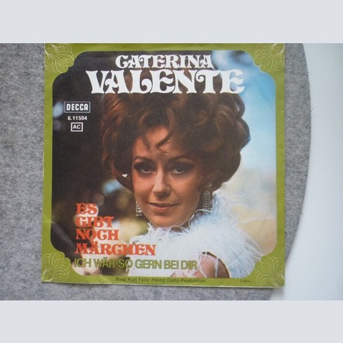 Caterina Valente - Es Gibt Noch Märchen (7", Promo)