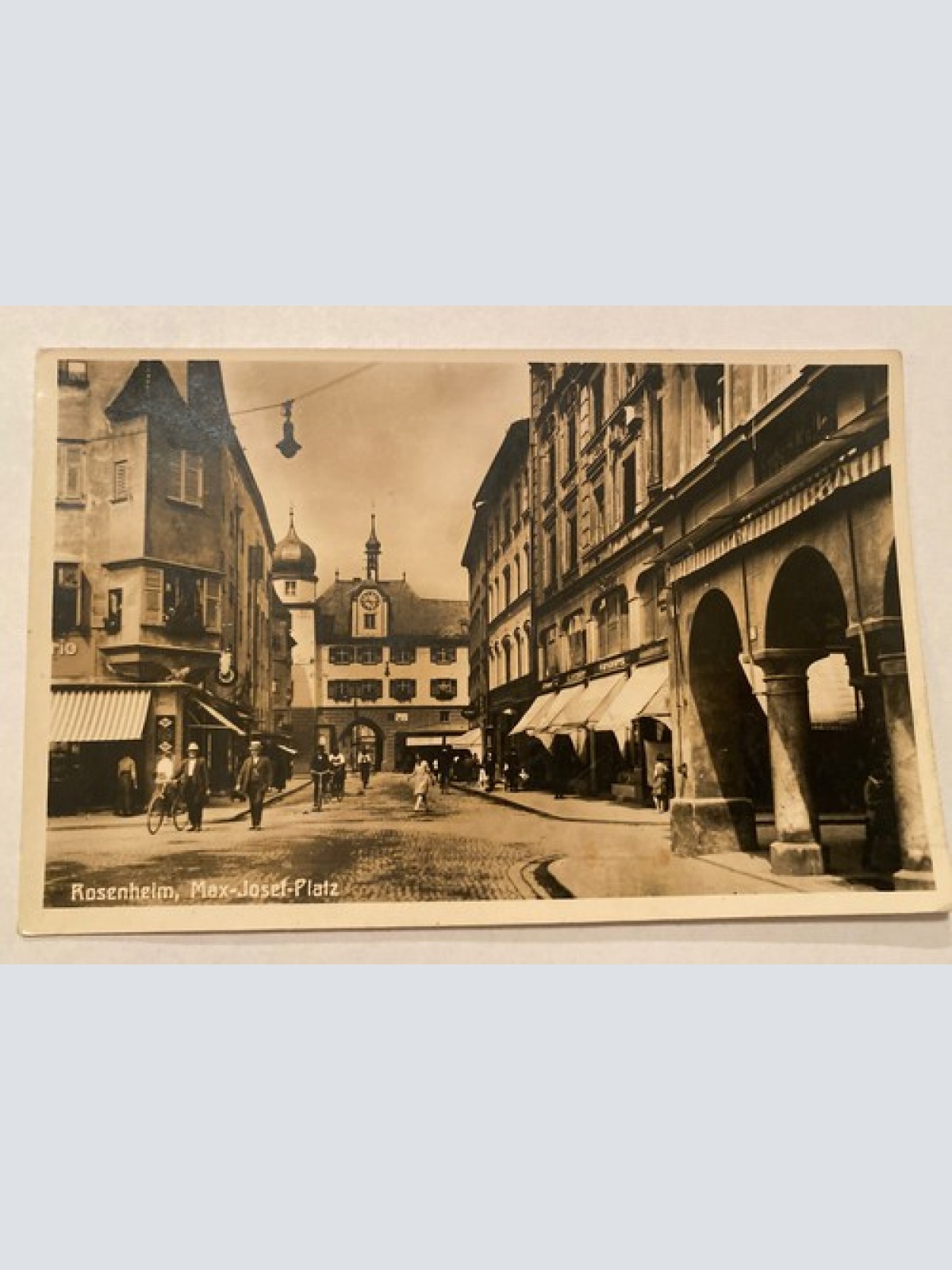 Rosenheim Max Josef Platz Radfahrer Fahrrad Foto 402306 A