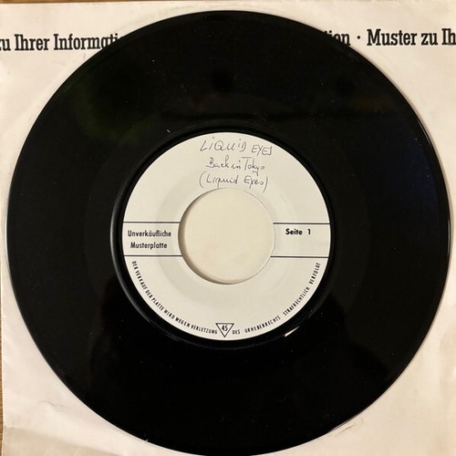 Liquid Eyes (3) - Back In Tokyo (7", Single, TP)