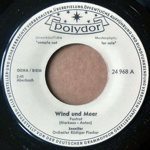 Jennifer (35) - Im Café Am Boulevard De La Paix (7", Single, Promo)