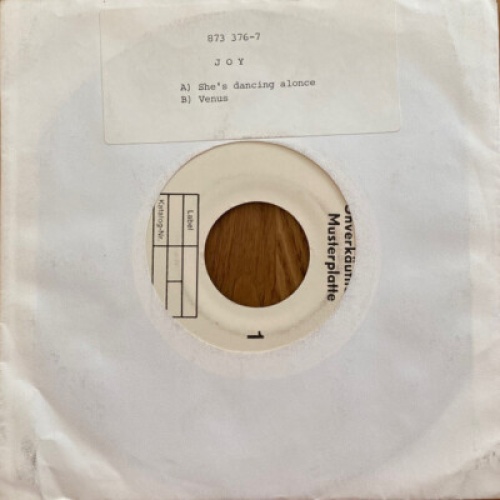 Joy (9) - She's Dancing Alone (7", Single, TP)